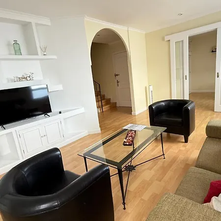 Апартаменты Maravilloso Duplex Frente Al Mar Con Parking Propio A Pie De Playa
