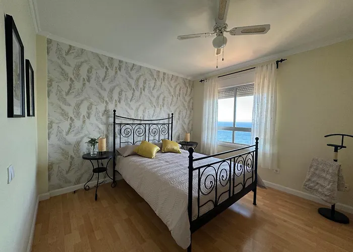 Maravilloso Duplex Frente Al Mar Con Parking Propio A Pie De Playa Апартаменты Радазул