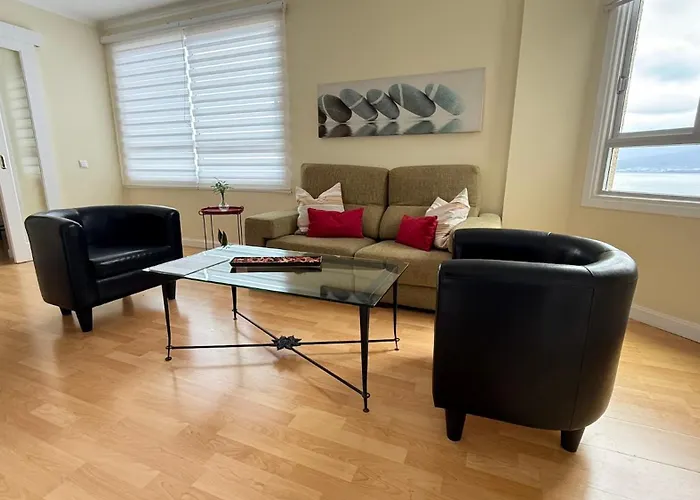 Апартаменты Maravilloso Duplex Frente Al Mar Con Parking Propio A Pie De Playa Радазул